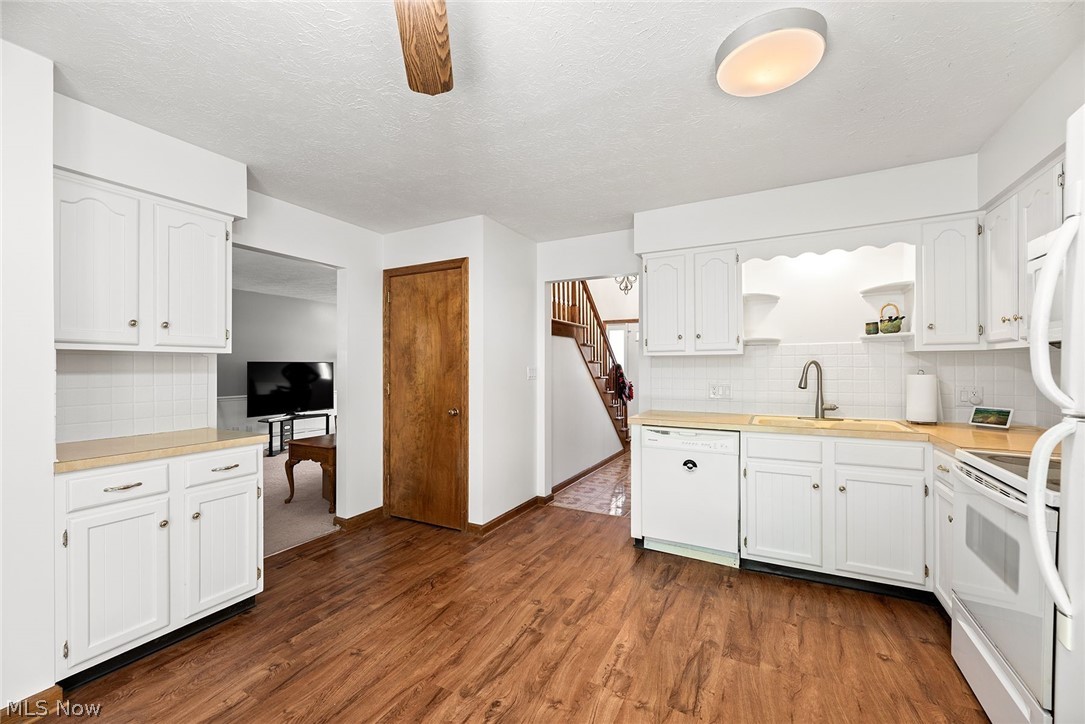 Wyoga Lake Park - Residential