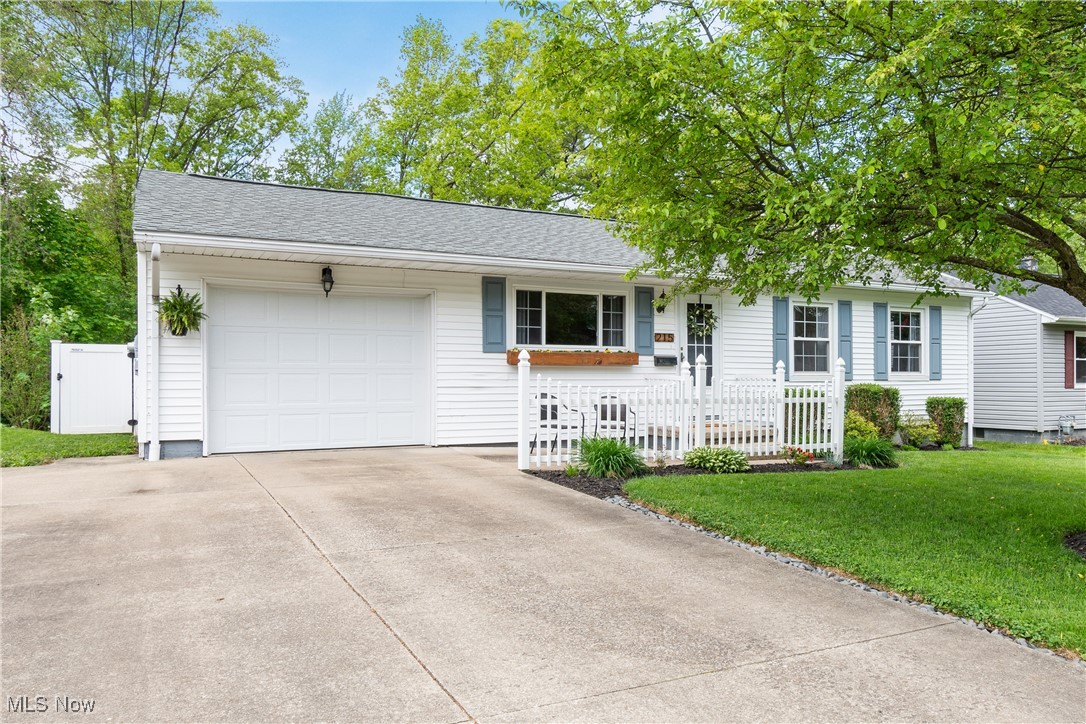 215 Parkway Boulevard, Alliance, Ohio image 3
