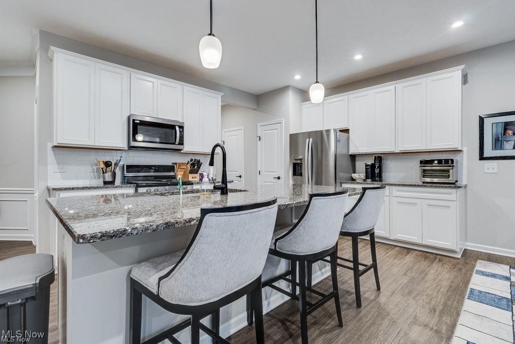 844 Woodside Drive, Westlake, Ohio image 9