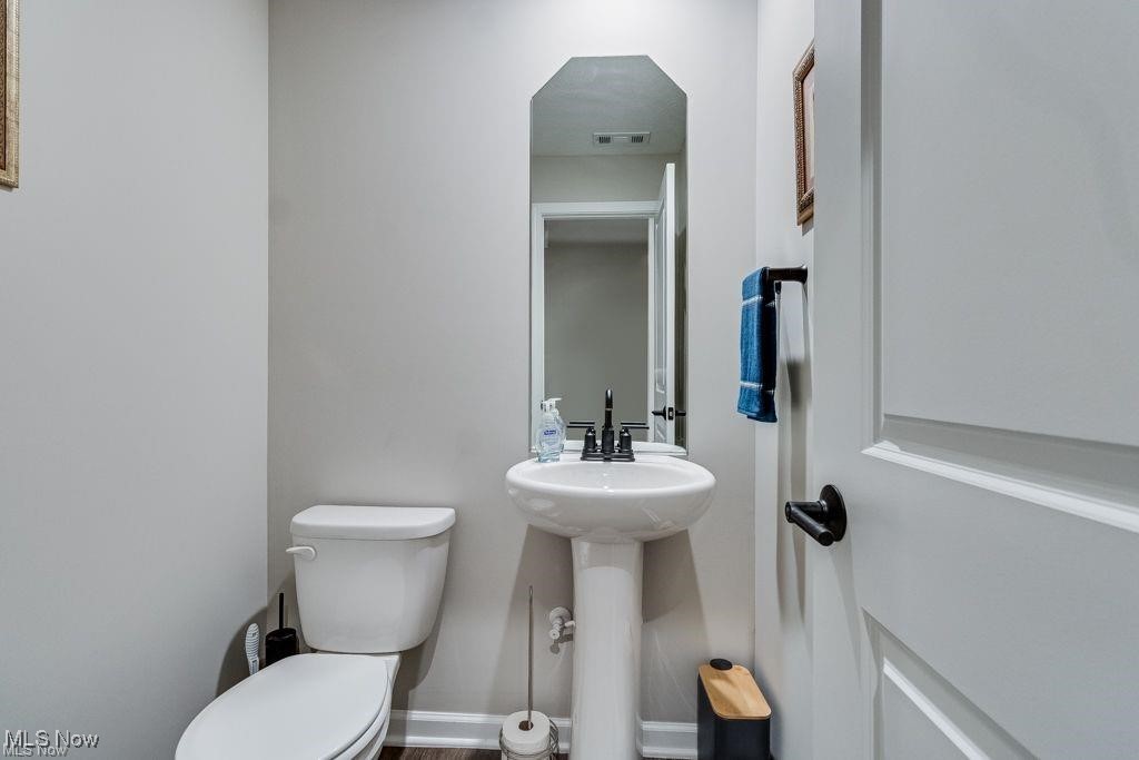 844 Woodside Drive, Westlake, Ohio image 21