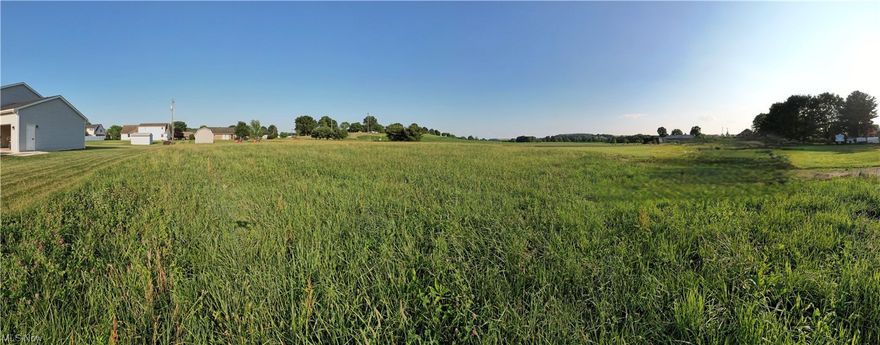 Nice level building lot available on the outskirts of town! Bring your building plans! Additional lot available.