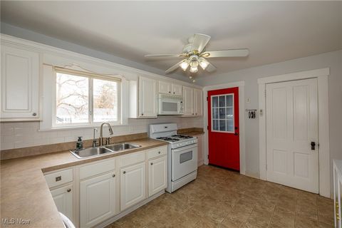 Tiny photo for 38217 Wilson Avenue, Willoughby, OH 44094 (MLS # 5177891)