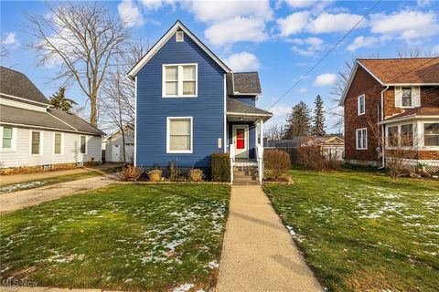Photo of 38217 Wilson Avenue, Willoughby, OH 44094 (MLS # 5177891)