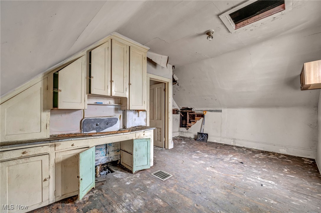 Et Hamilton & Others Allotmen - Residential Income