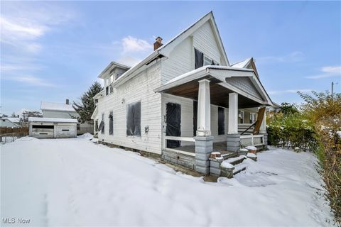 7116 Fullerton Avenue Cleveland OH 44105