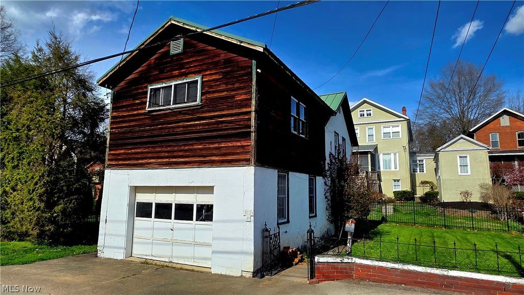 Photo of 317 Fourth Street, Marietta, OH 45750 (MLS # 5198697)