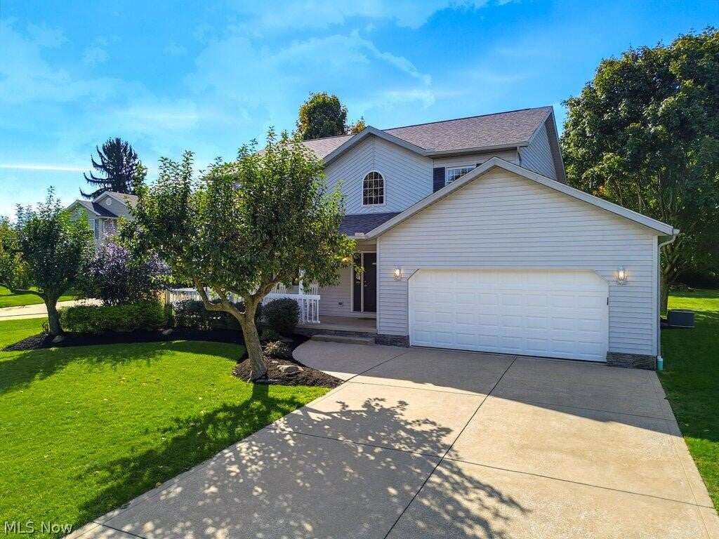 1214 Shady Lakes Drive