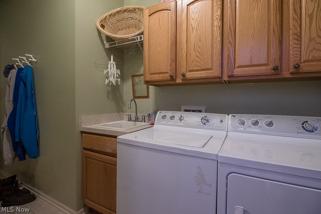 Eagles Club Quail Hol Condo Ph - Residential