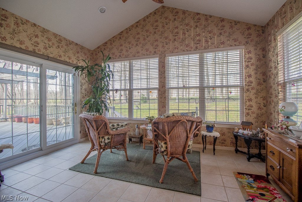 Eagles Club Quail Hol Condo Ph - Residential