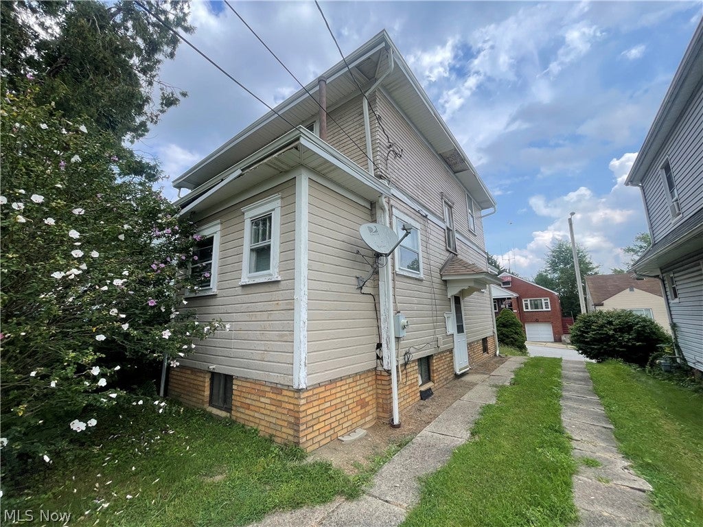 317 Cedar Avenue