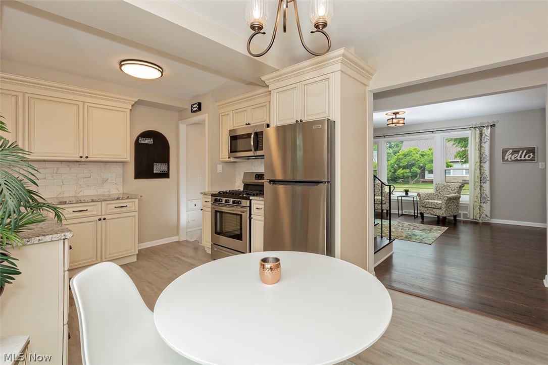 Nann Linn - Residential