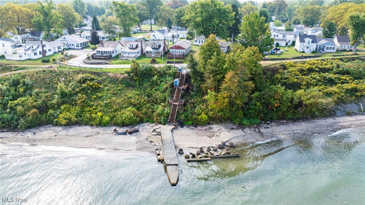 East Geneva On Lake - Residential