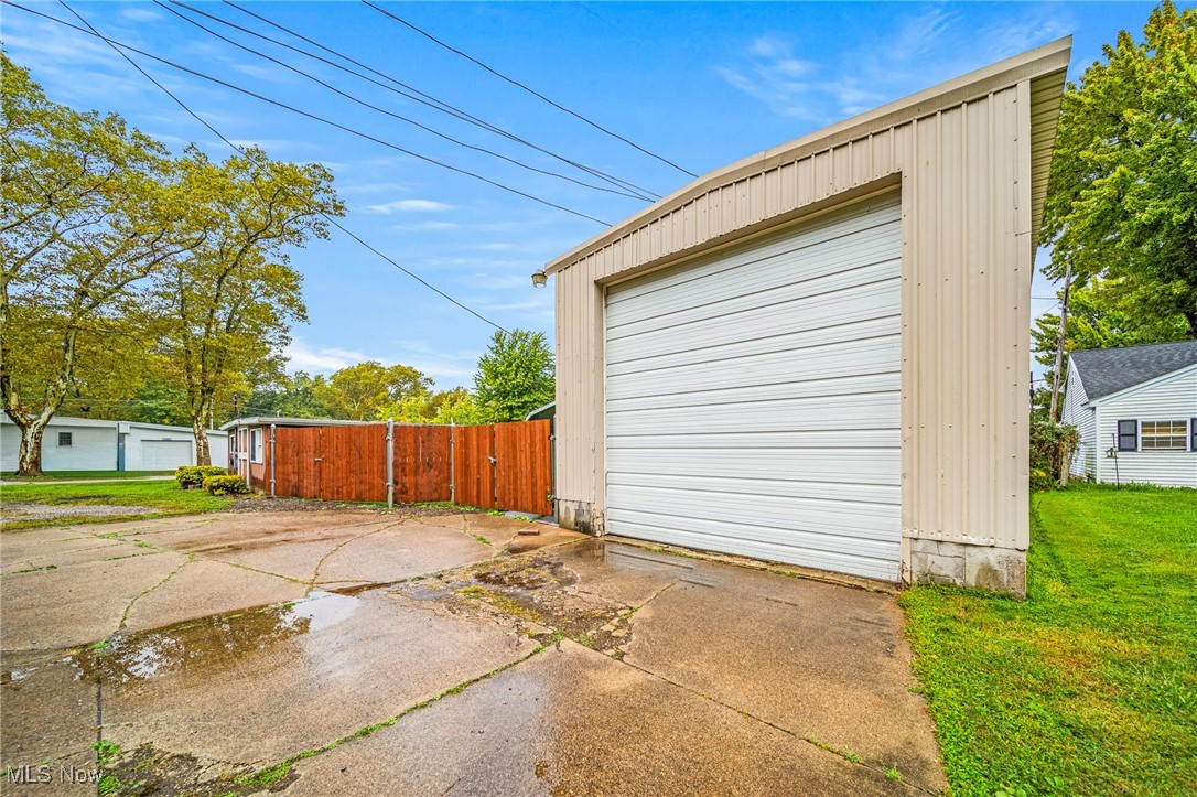 East Geneva On Lake - Residential