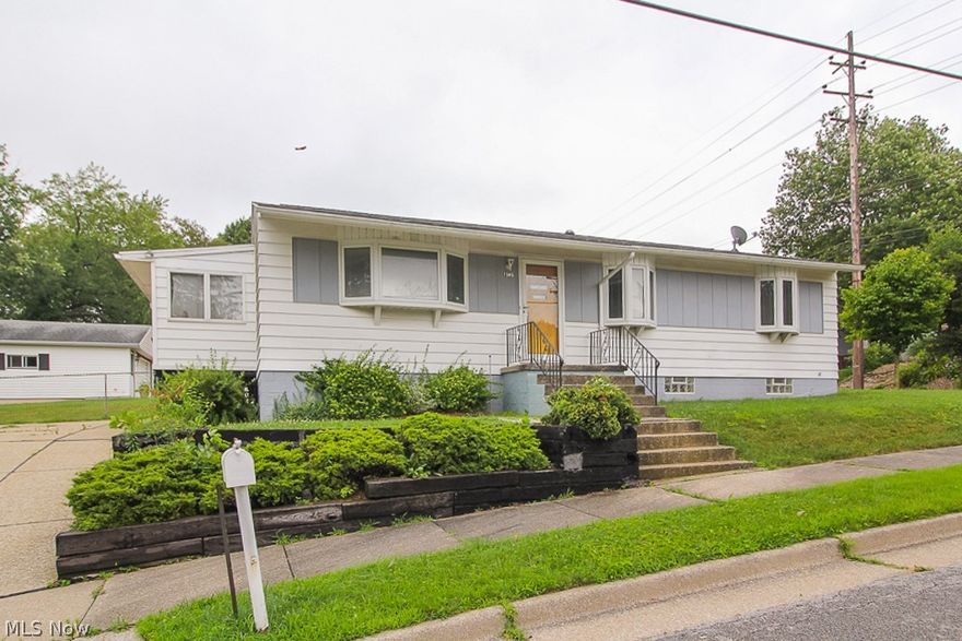 Welcome to 1505 Scenic Way! This move in ready ranch is ready for its next owner. The property has received many updates including kitchen (2021), both bathrooms (2021), carpet (2021), and much more. Convenient location near route 8 and Chapel Hill shopping. You do not want to miss out on this one. Call your favorite realtor today for a private showing!