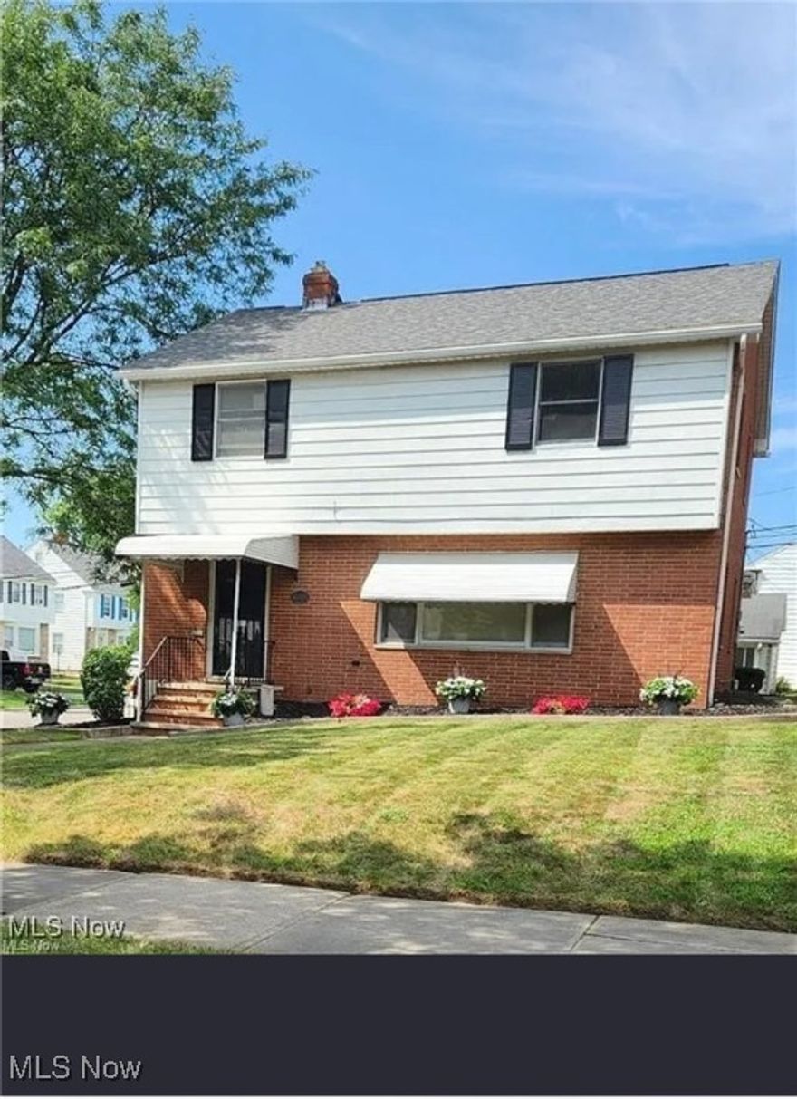 Not Ready to Buy? Looking for a great school system!  No worries, look no further!  Come check out this beautiful colonial home featuring 4 nice size bedrooms, 2.5 baths, natural hardwood floors, carpet in bedrooms, updated kitchens and bathrooms. You have a finished lower level that is perfect for family gatherings. This home has been well maintained and is just waiting for a new family to settle in- Home Sweet Home! Hurry this rental will not last long!