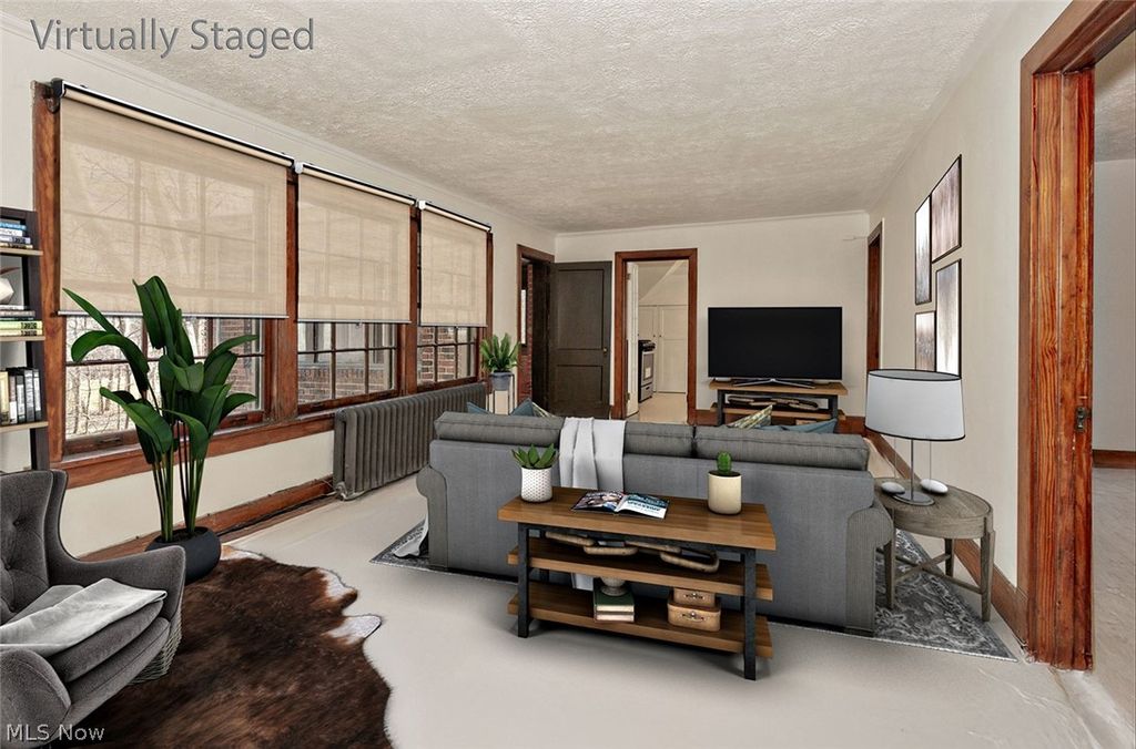 Photo of 285 Corning Drive, Bratenahl, OH 44108 (MLS # 5188598)