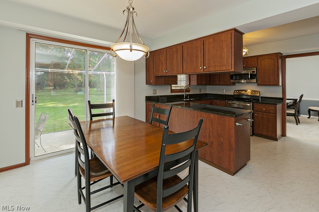 Woodale Estates Sub - Residential