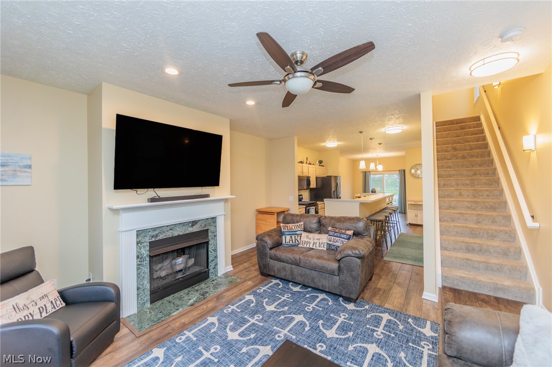 Harbor Walk/Black River 08 - Residential