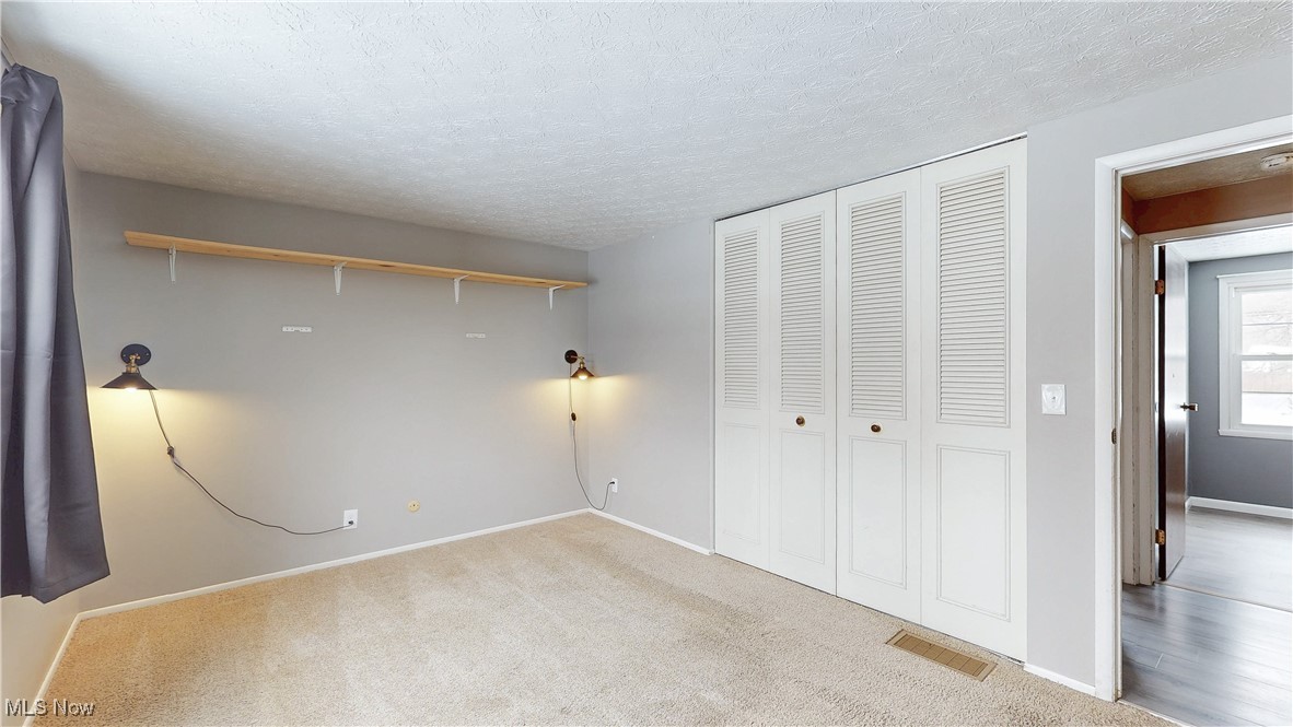 Oakhurst Manor - Residential