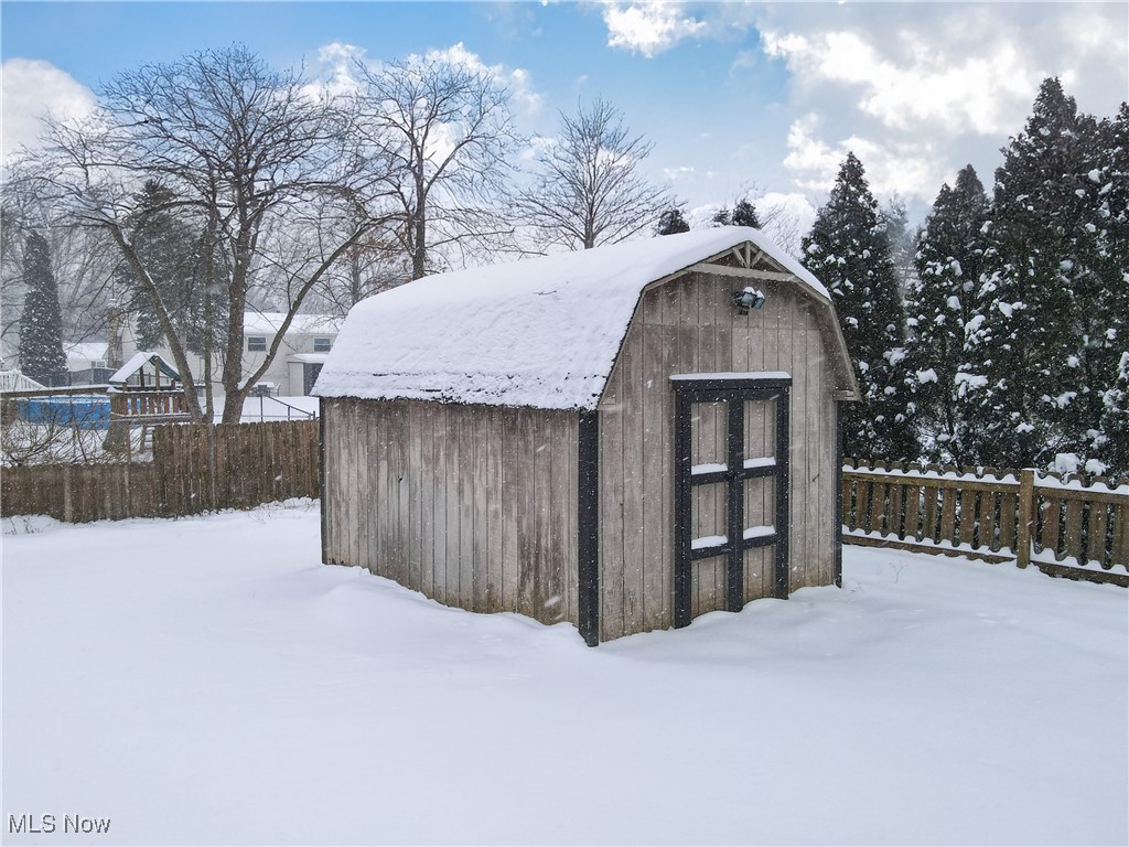 Oakhurst Manor - Residential