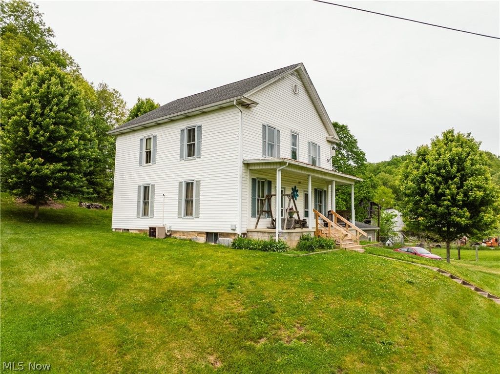 Photo of 6587 Barkley Rd Road, Uhrichsville, OH 44683 (MLS # 5215078)