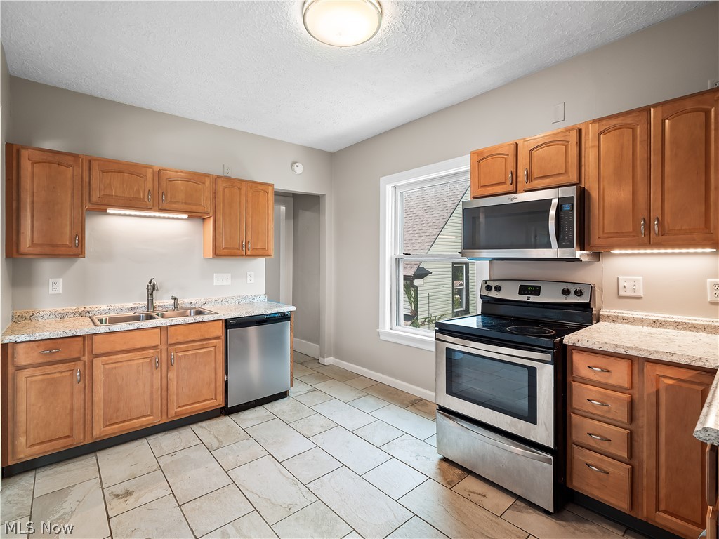 Waterbury - Residential Income