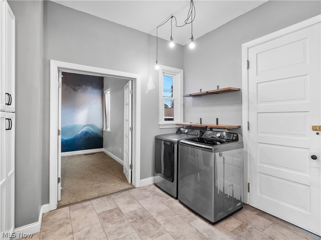 Waterbury - Residential Income