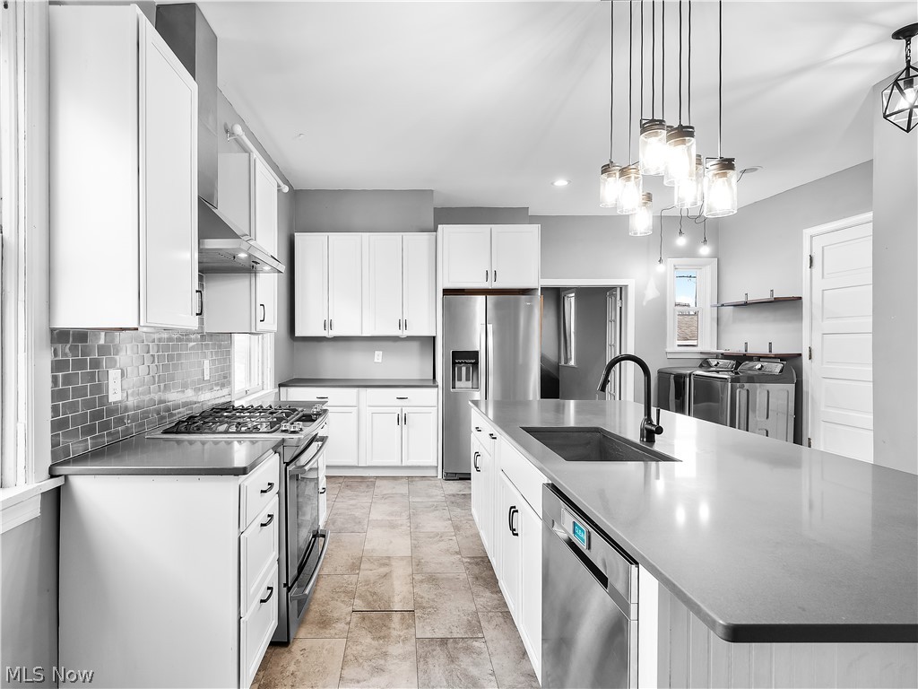 Waterbury - Residential Income