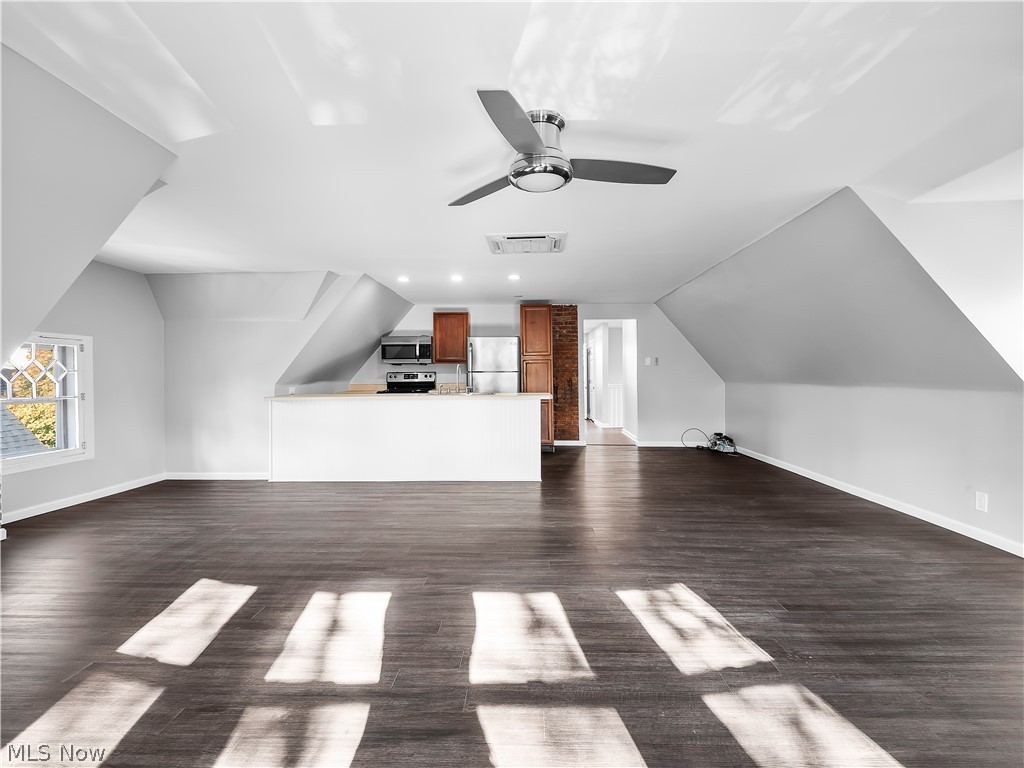 Waterbury - Residential Income