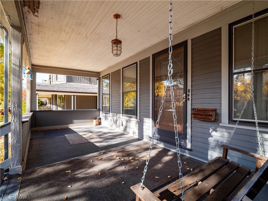 Photo of 6110 W Clinton Avenue, Cleveland, OH 44102 (MLS # 5202215)