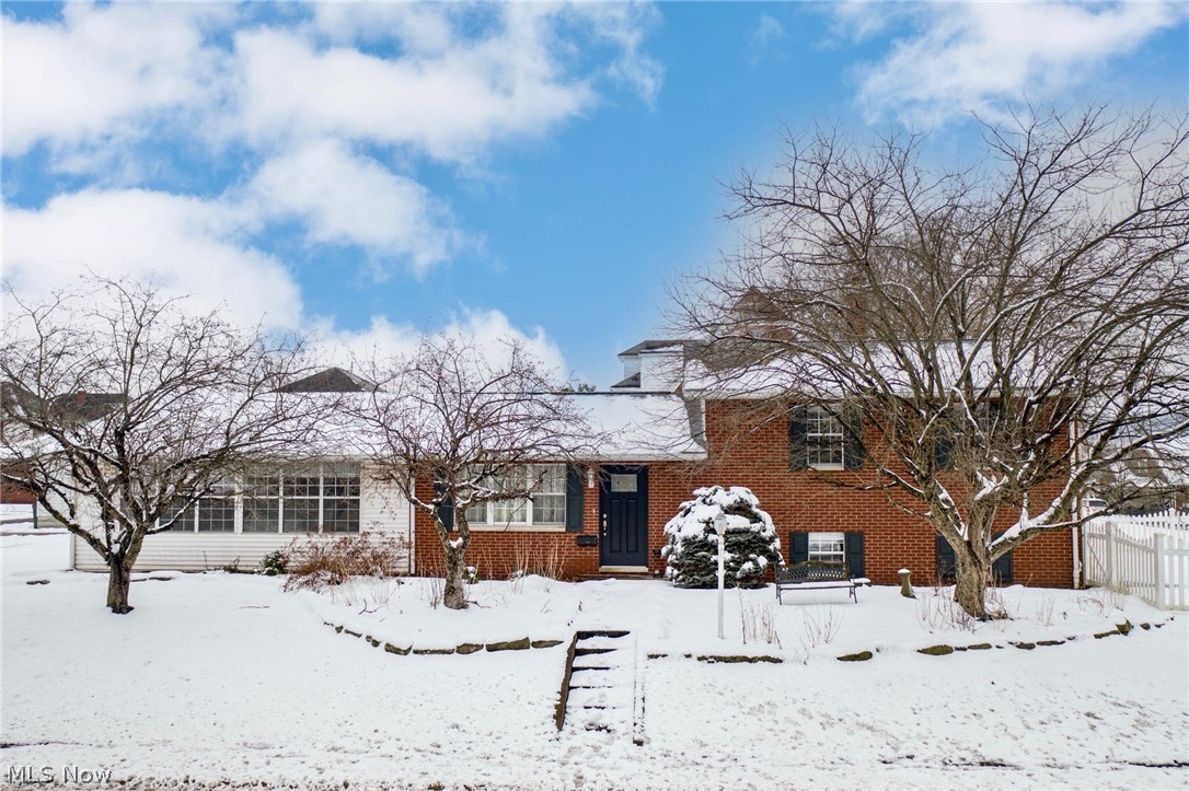 Cute as can be and ready for you! This 3 bedroom, 2 full bath open concept home has been updated with beautiful hardwood flooring on the first and second level and neutral paint throughout. Nice large bedrooms, 3 actual living spaces are just a few of the many reasons you will love this home. Make your appointment to view it today.