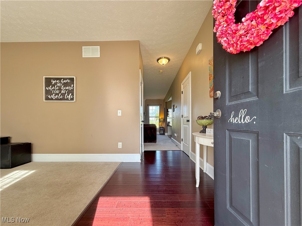 6133 Tyndale Lane, Medina, Ohio image 3