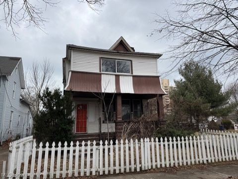 7209 Melrose Avenue Cleveland OH 44103