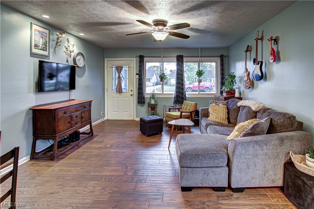 Knickerbocker 02 - Residential