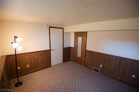 Tiny photo for 3841 Nottingham Avenue, Youngstown, OH 44511 (MLS # 5180833)