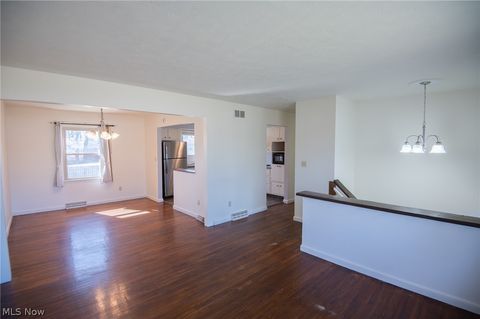 Tiny photo for 3841 Nottingham Avenue, Youngstown, OH 44511 (MLS # 5180833)