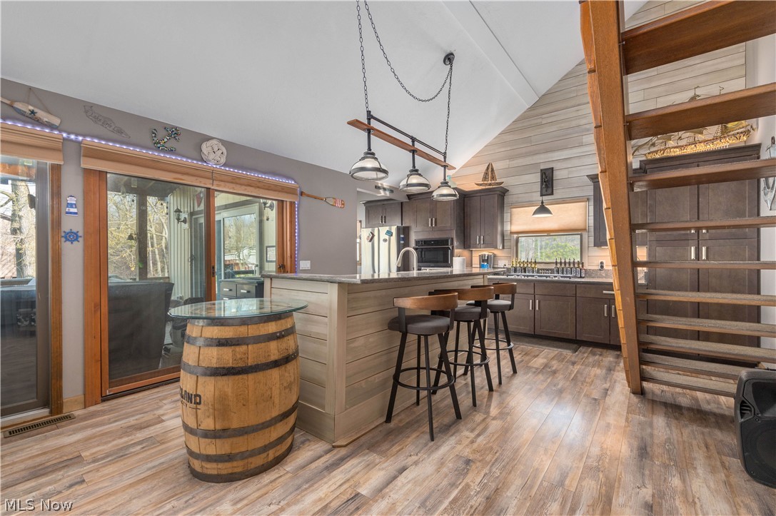 Riverside - Residential