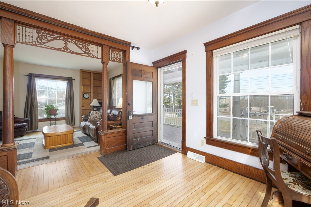 Munroe Falls Ave - Residential