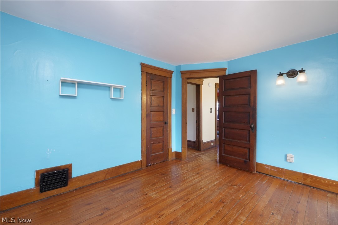 Munroe Falls Ave - Residential