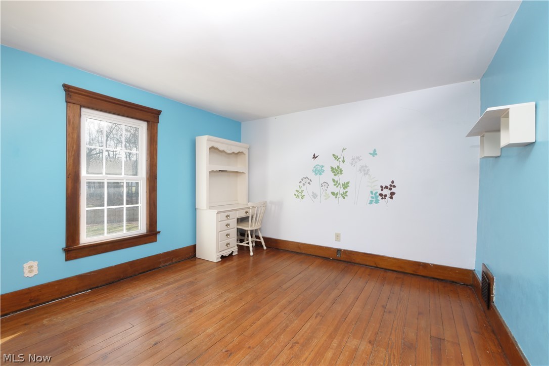 Munroe Falls Ave - Residential