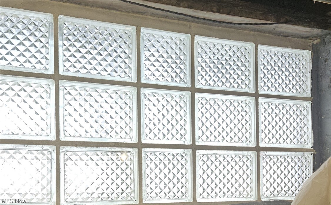 Root - Residential Income