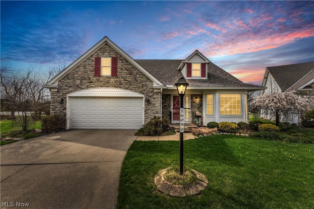 Photo of 16090 Yarmouth Oval, Middleburg Heights, OH 44130 (MLS # 5198143)