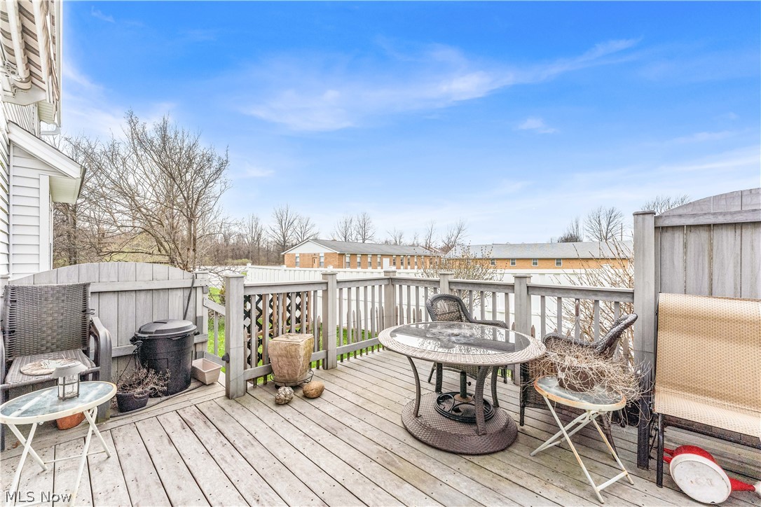 Nantucket Woods - Residential