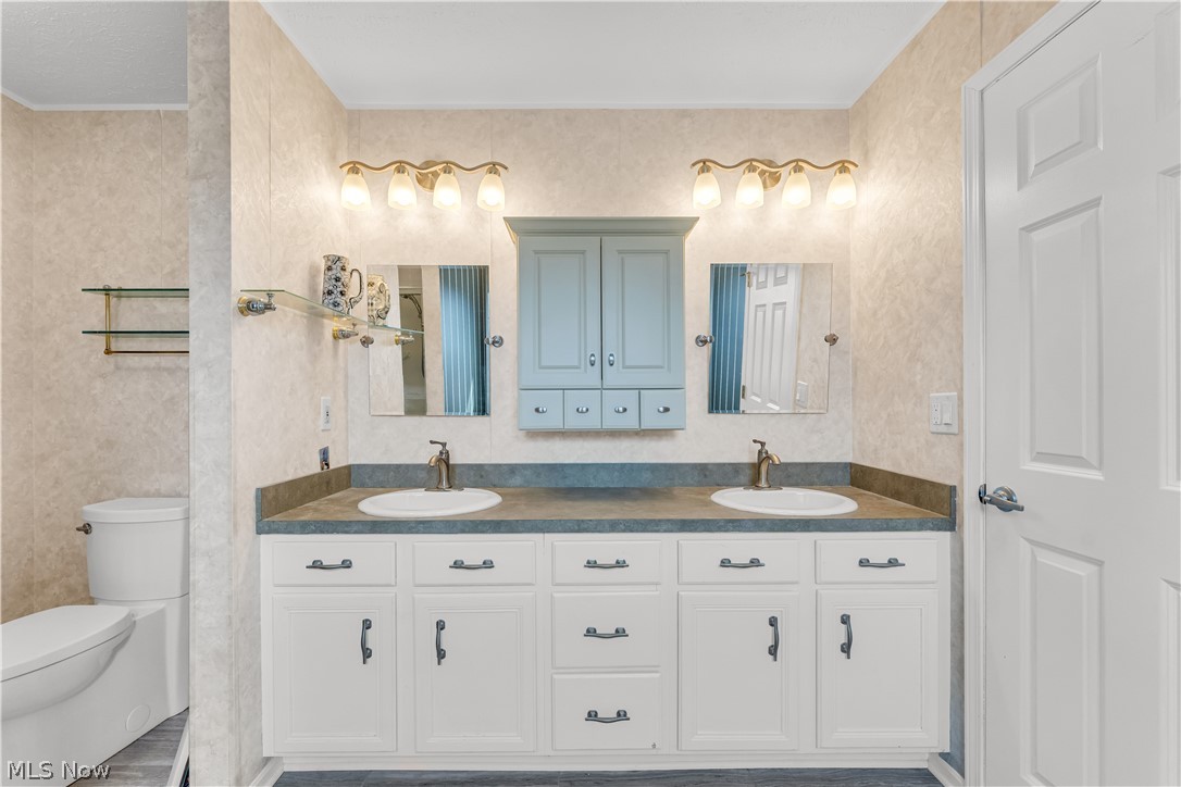 Nantucket Woods - Residential