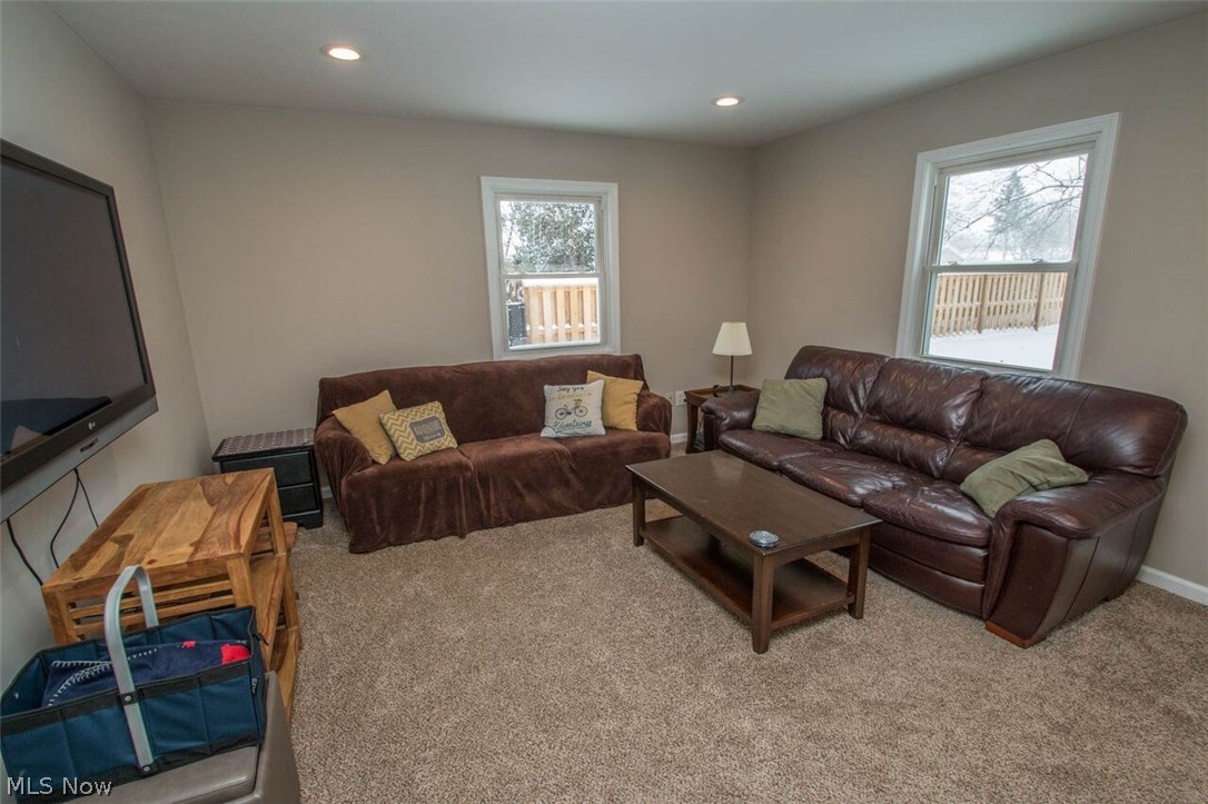 Valley Brook Vill - Residential