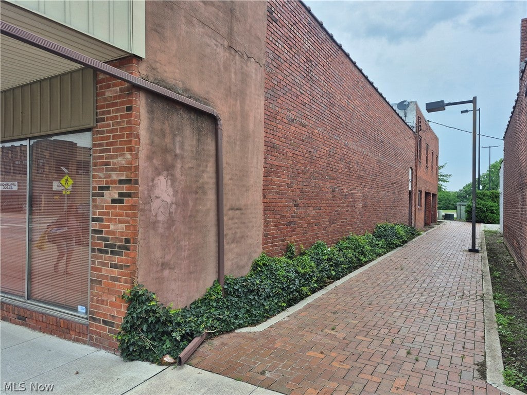 717 Broadway