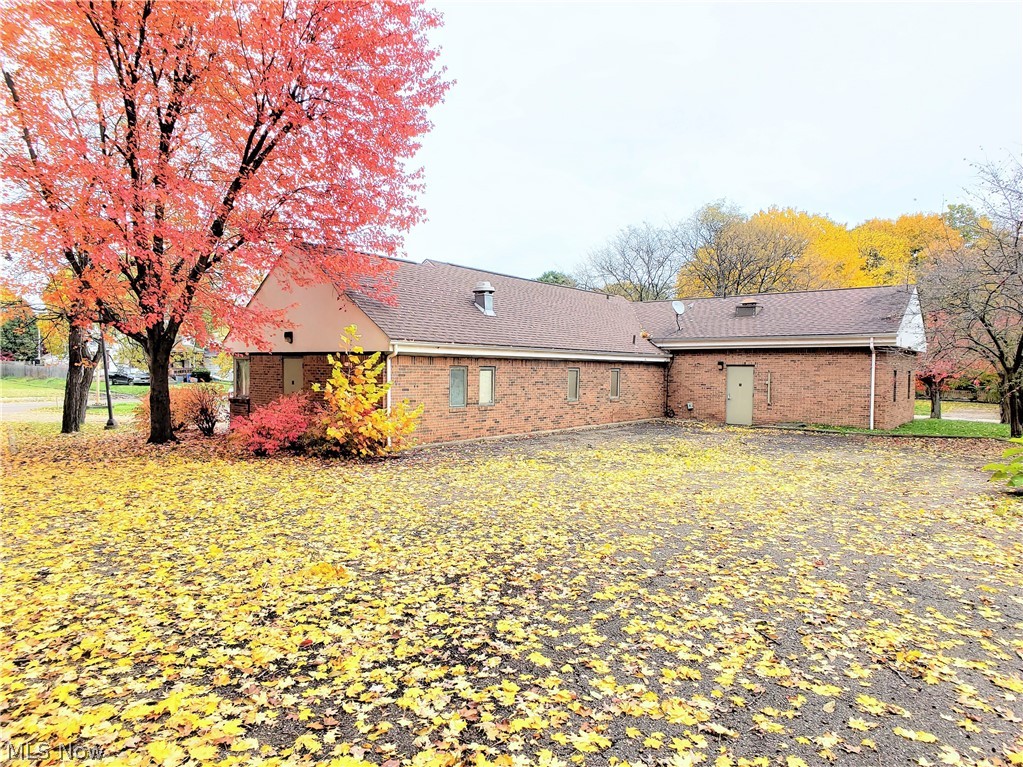 Canton - Commercial Sale