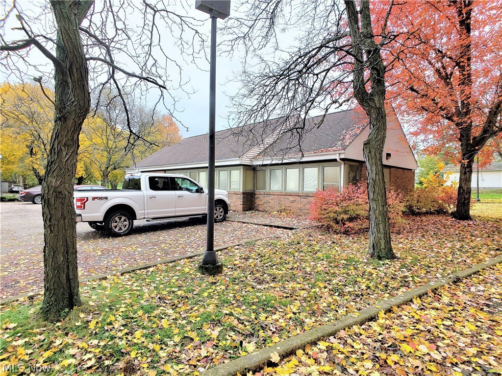 Canton - Commercial Sale