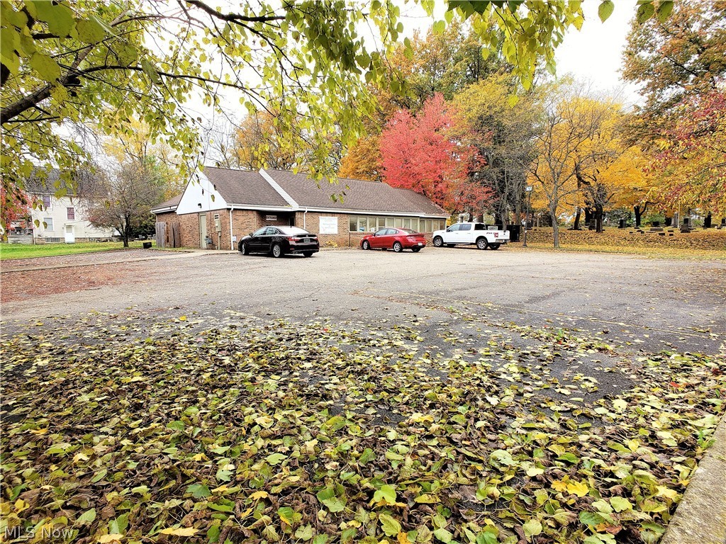 Canton - Commercial Sale