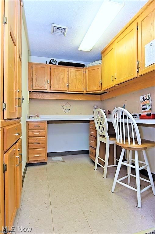 Canton - Commercial Sale